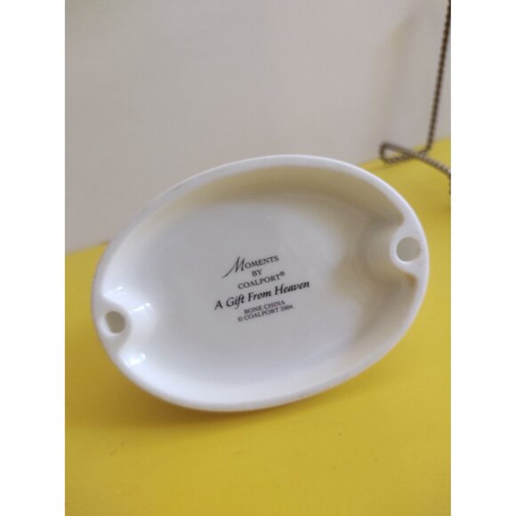 MOMENTS By COALPORT Bone China FIGURINE "A gift from heaven" Stork with baby - Picture 8 of 9